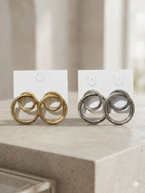 Argola Frame Pearl: O contorno perfeito para o seu brilho.