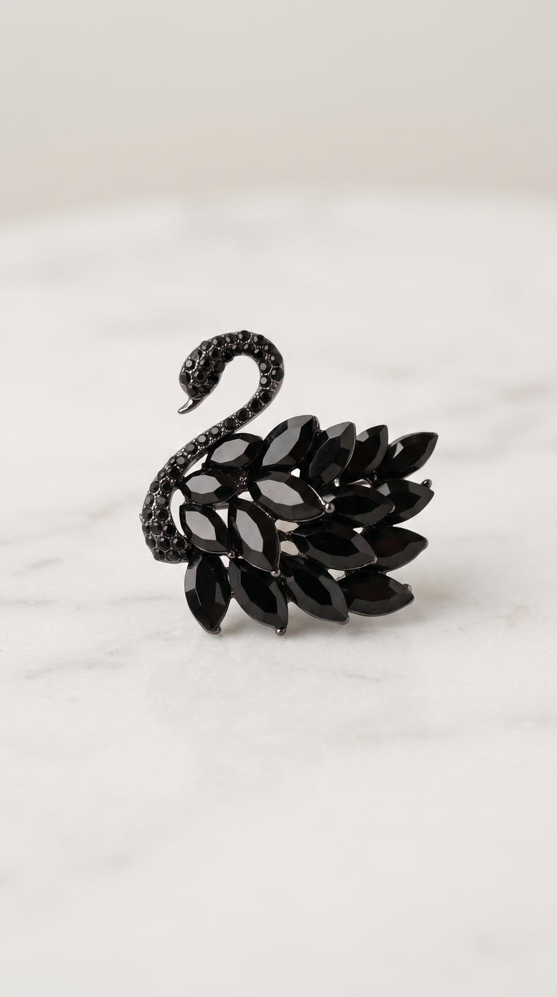 Broche Cisne Negro com Pedrarias