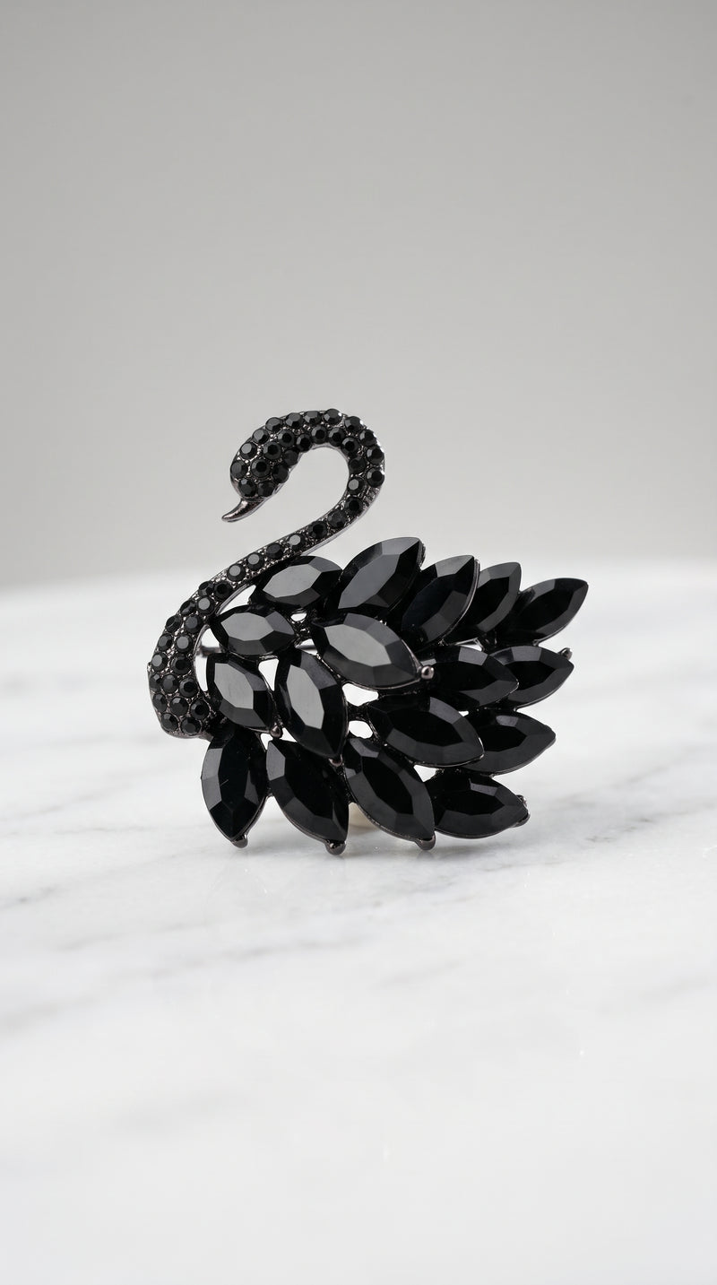 Broche Cisne Negro com Pedrarias
