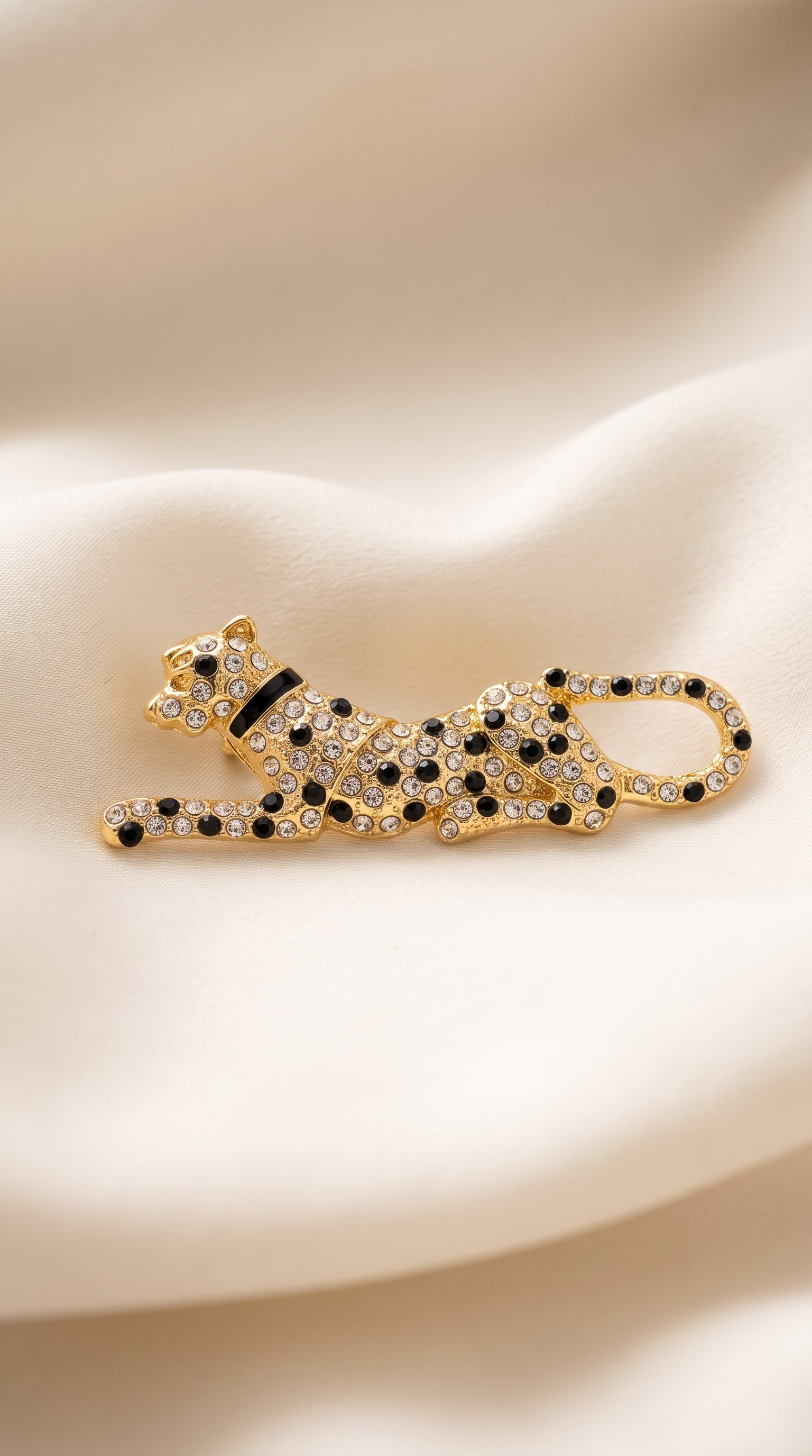 Broche Leopardo com Pedrarias