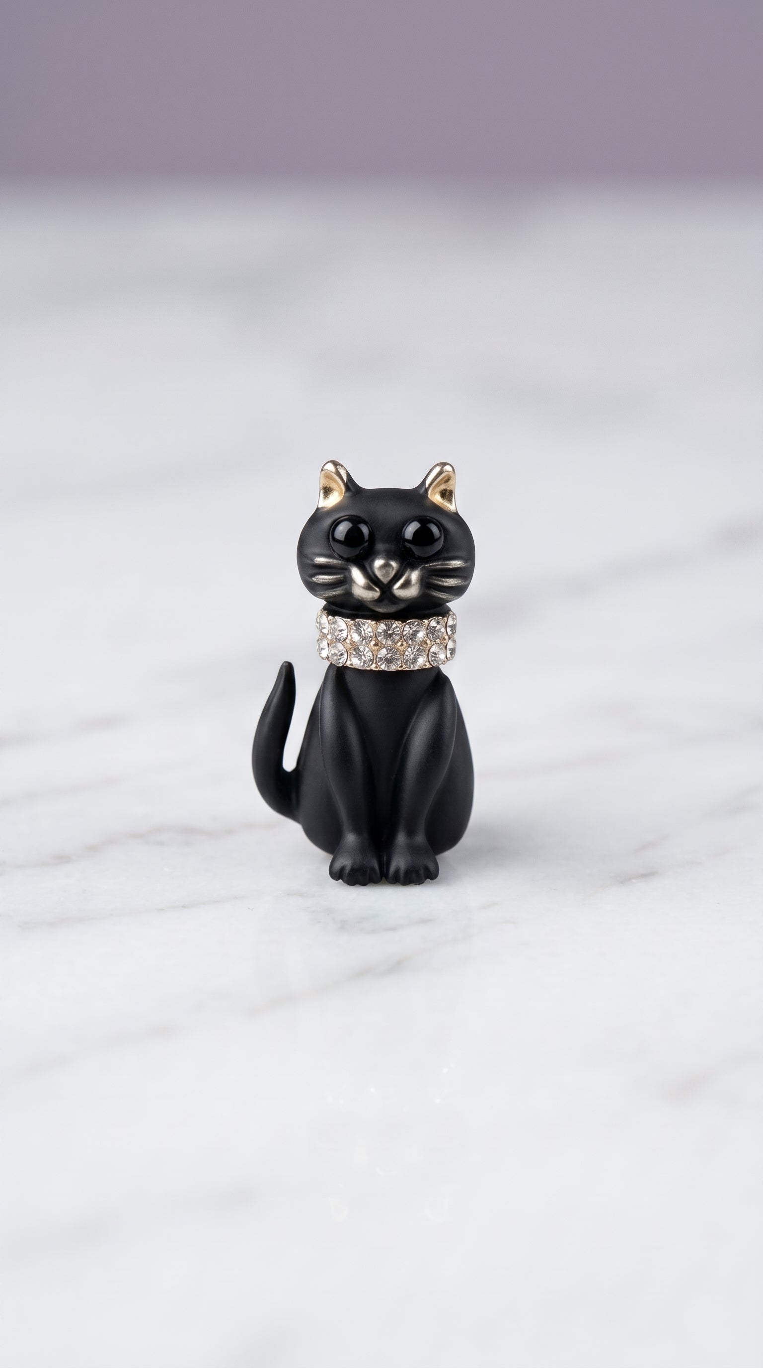 Broche Gato Preto com Pedrarias