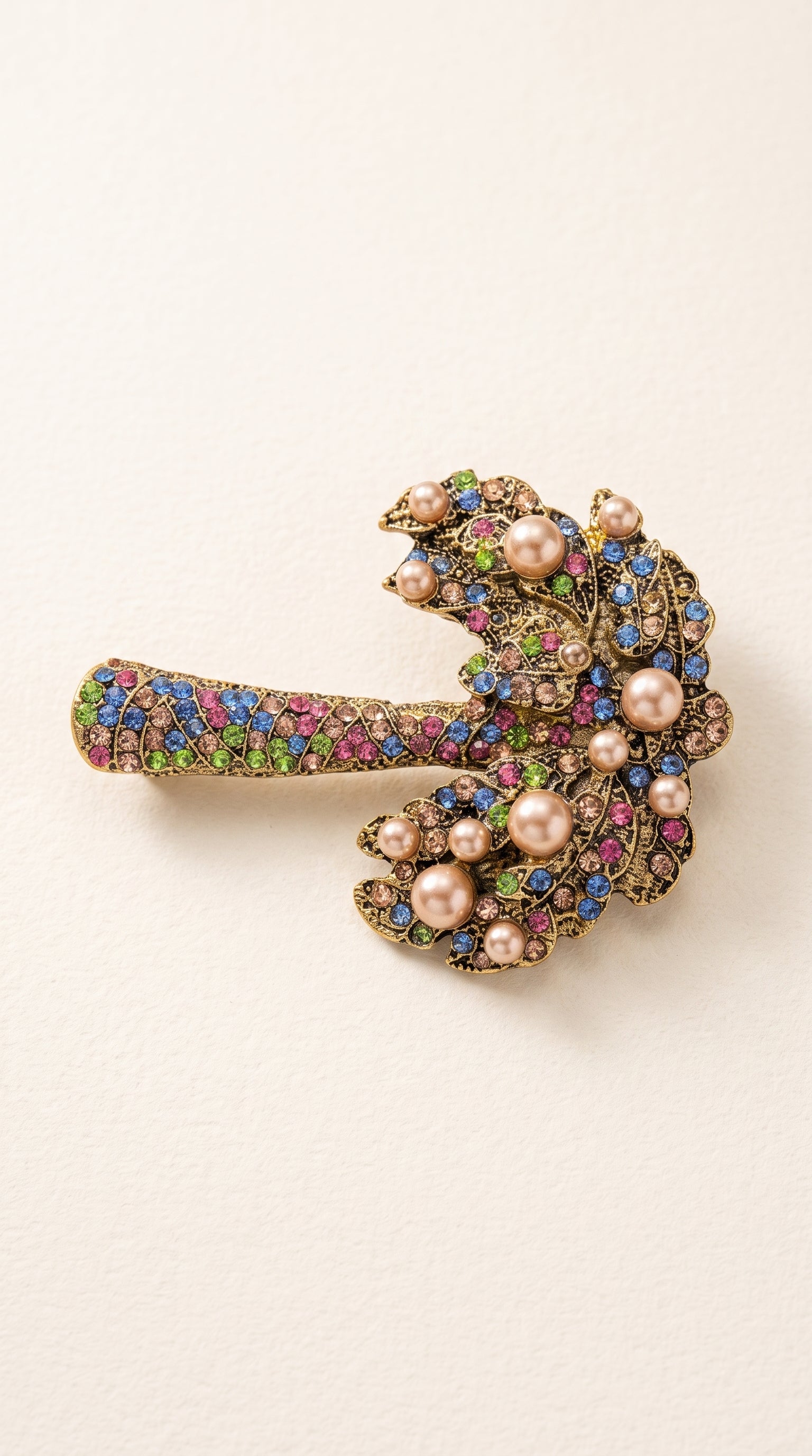 Broche Palmeira com Pedrarias Coloridas