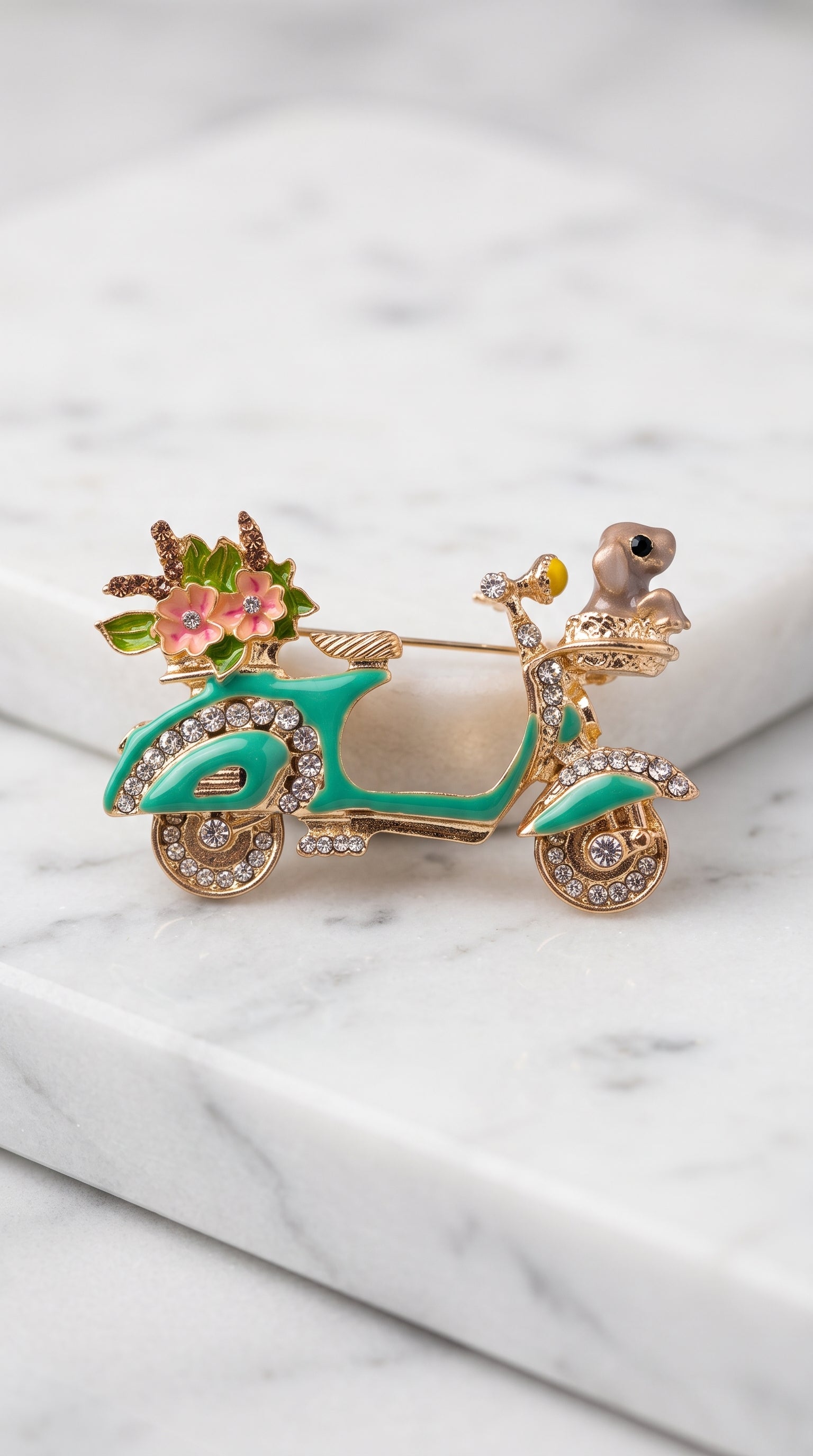 Broche Lambreta com Flores e Pedrarias