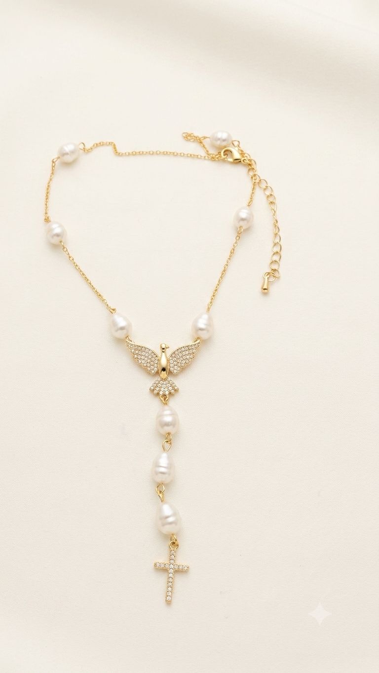 Colar Terço de Pérolas com Divino Espírito Santo e Cruz