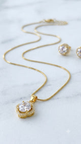 Conjunto Veneziana Ponto de Luz Trevo Cravejado