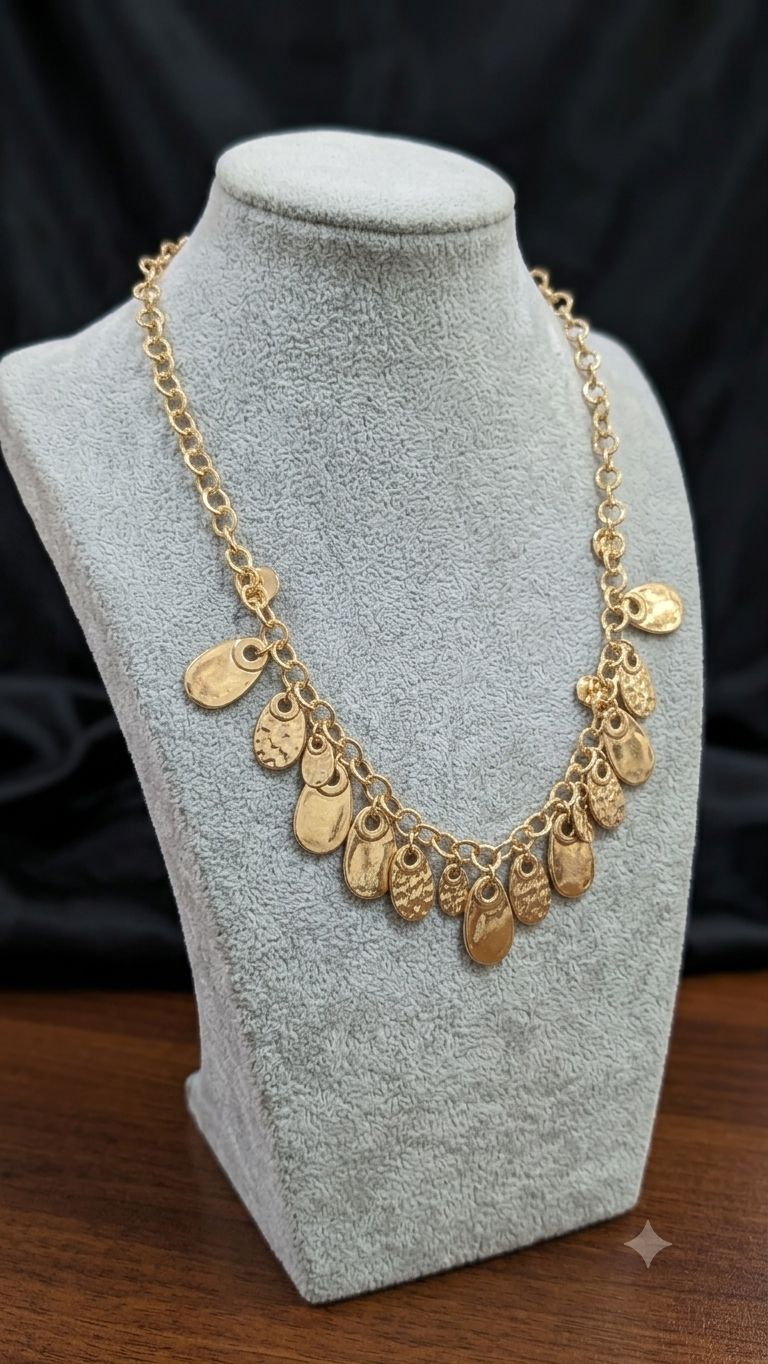 Colar Choker com Pingentes Ovais Lisos e Martelados