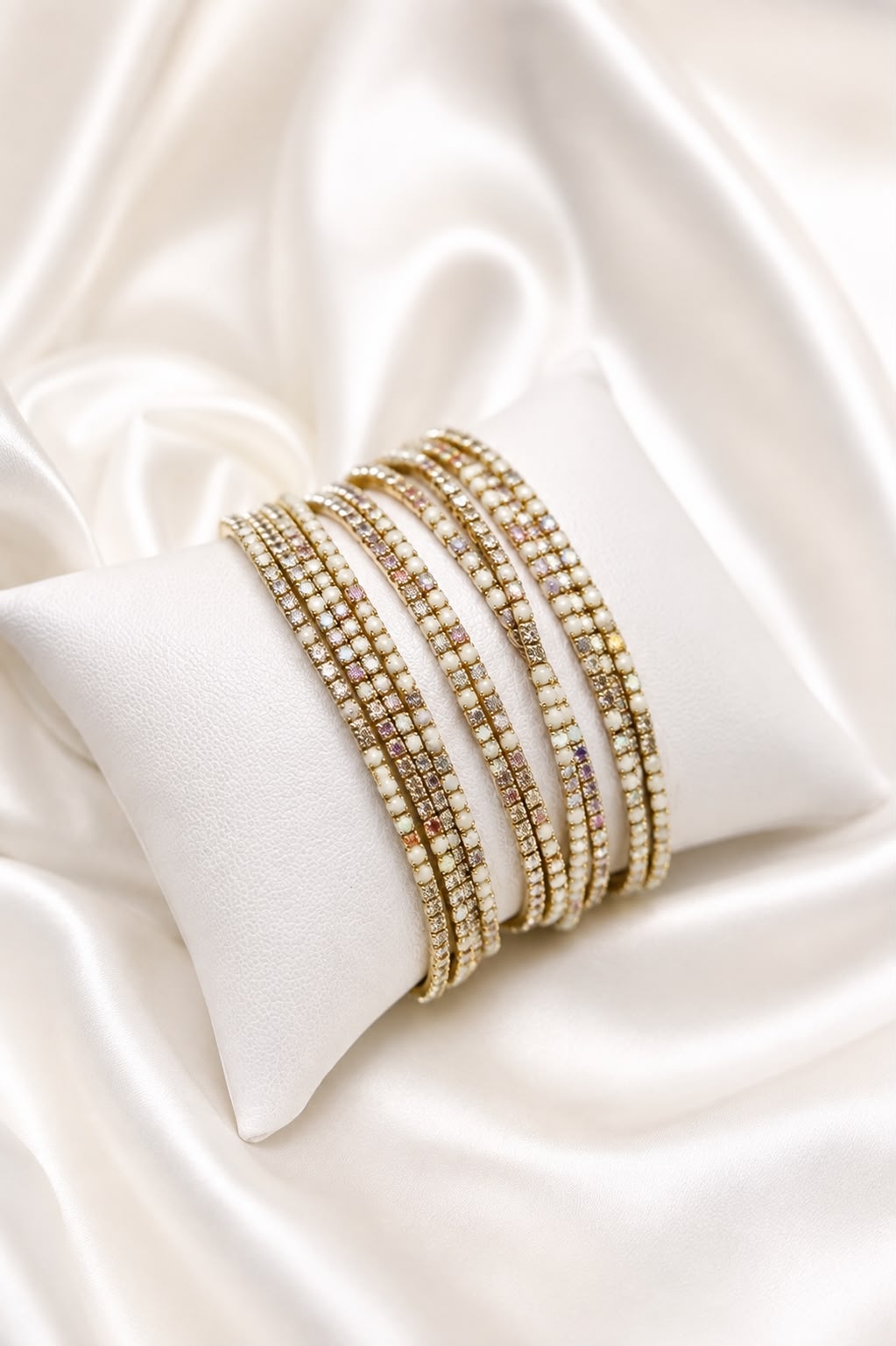✨ Kit de 10 Pulseiras Cristais & Zircônias Ajustável – Elegância e Brilho