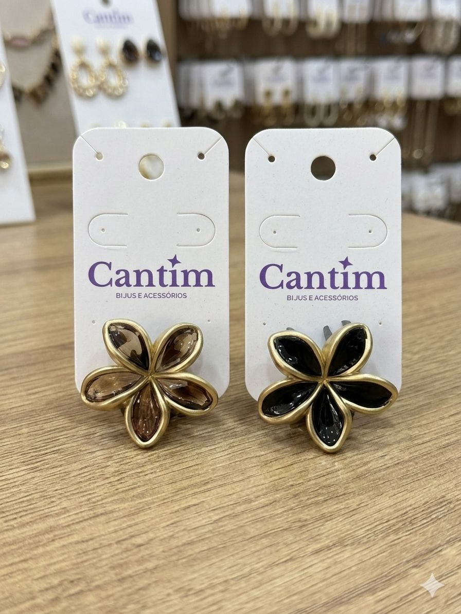 Prendedor de Cabelo Flor Esmaltada com Contorno Dourado